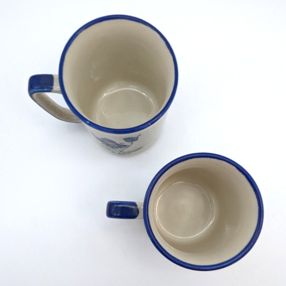 60s Stoneware Blue Flower Mugs Pair Speckled w/ Blue Trim Vintage Japan Otagiri? - Picture 9 of 11